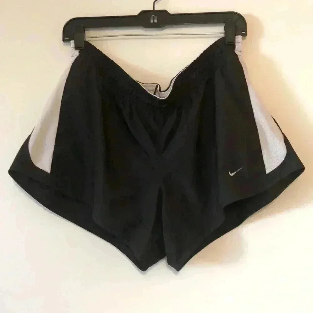 NIKE Lined 4” Mesh Stripe Relaxed Fit Running Shorts